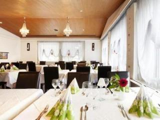 Piz Badus Hotel 2*
